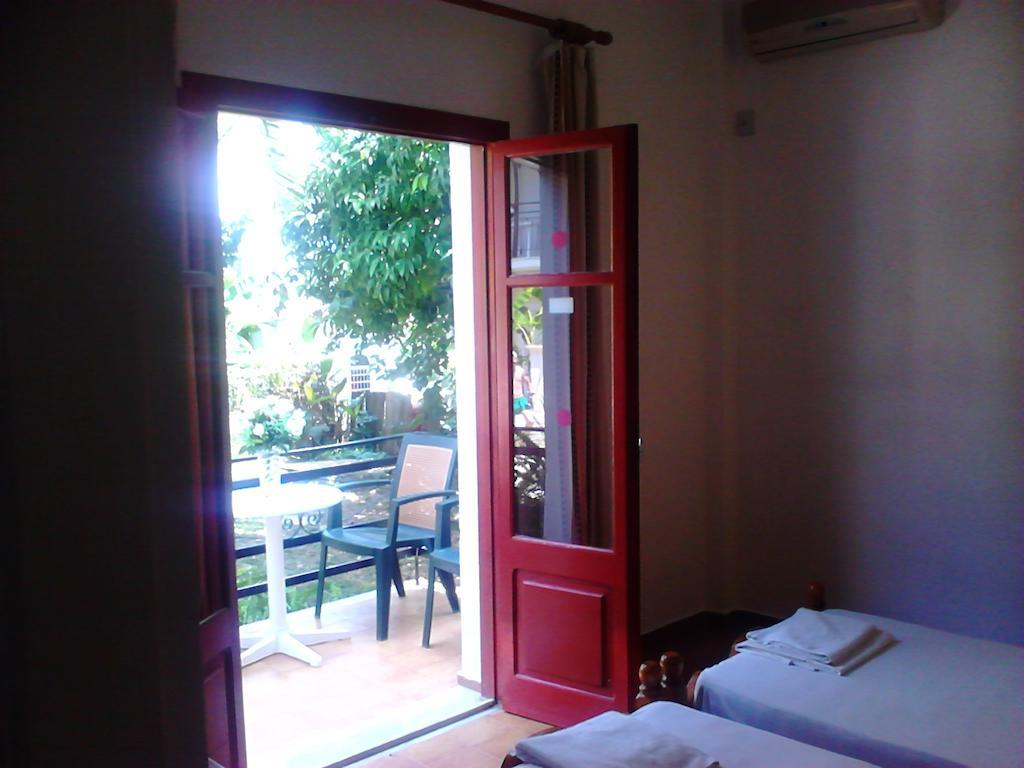 Hebes Studios Kavos Ruang foto