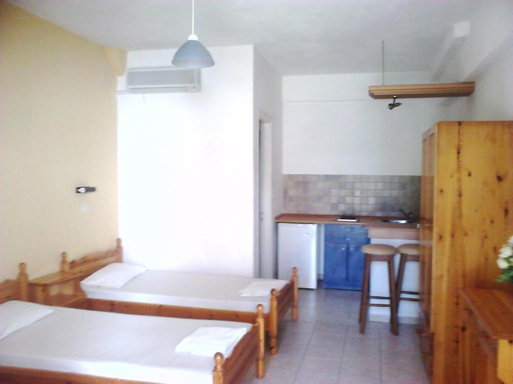 Hebes Studios Kavos Ruang foto