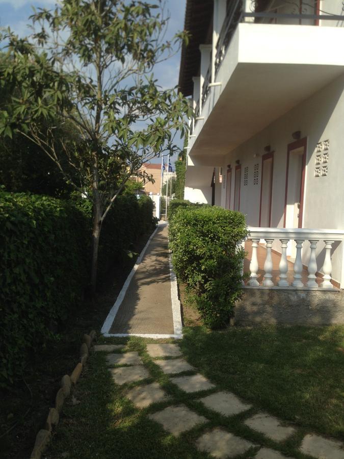 Hebes Studios Kavos Bagian luar foto