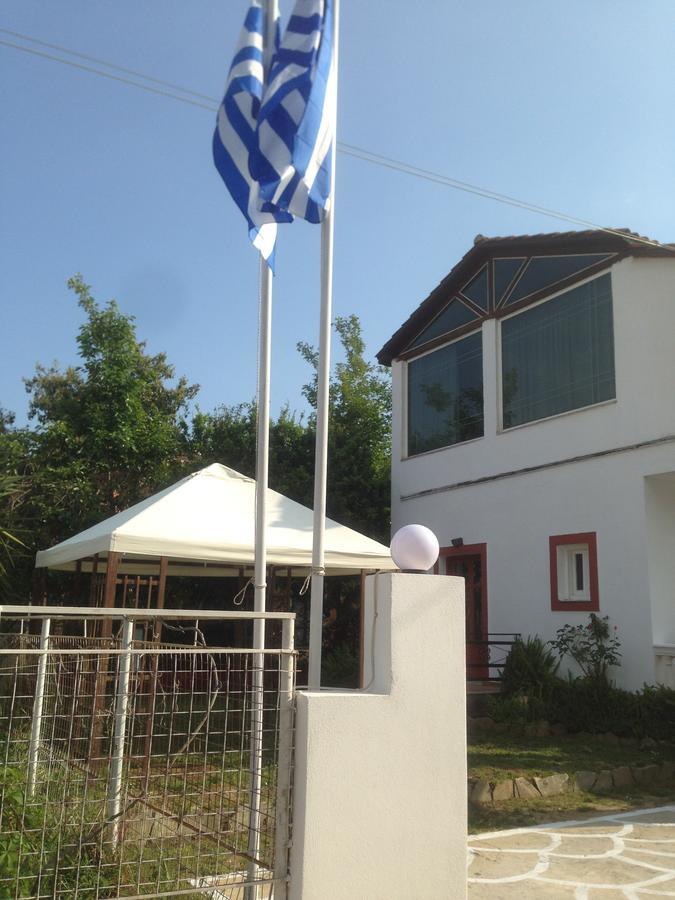 Hebes Studios Kavos Bagian luar foto